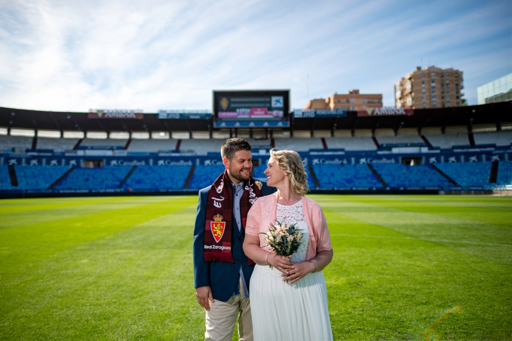 Postboda en La Romareda